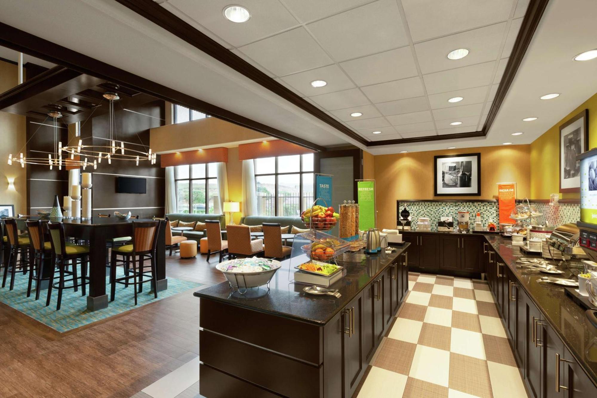 Hampton Inn And Suites Houston Pasadena Bagian luar foto